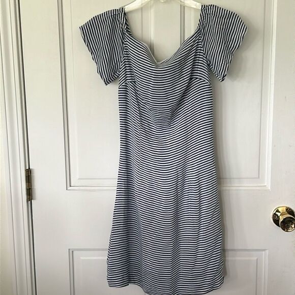 BEBE MINI DRESS - Picture 1 of 9